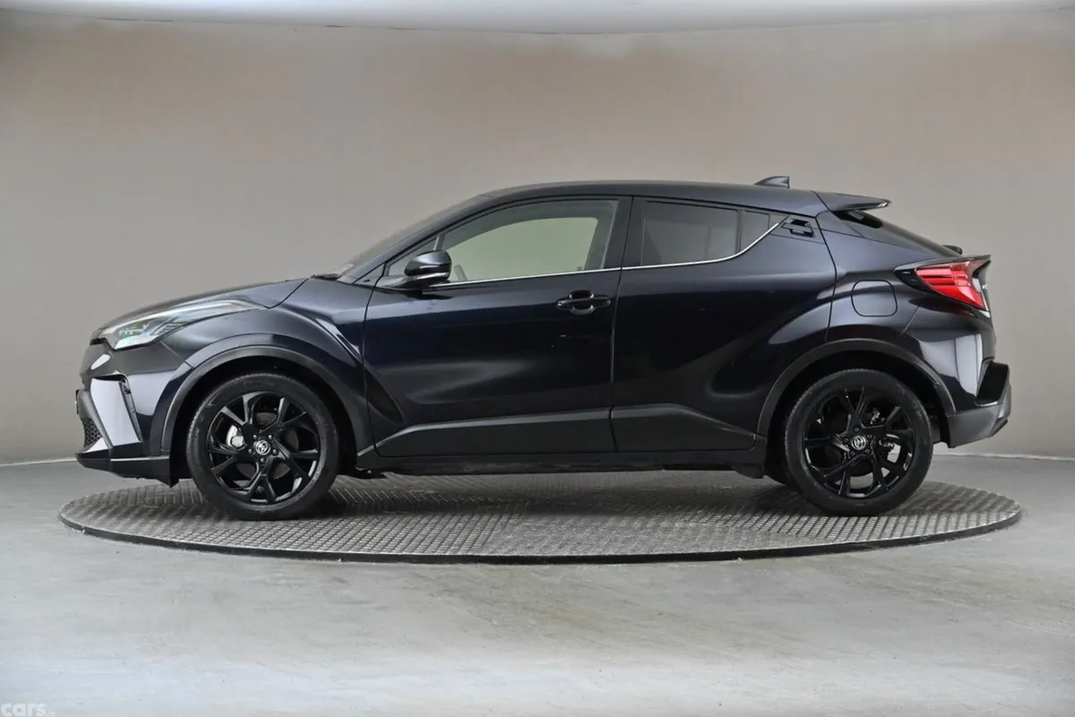 Toyota C-HR SUV, Petrol Hybrid, 2022, Black
