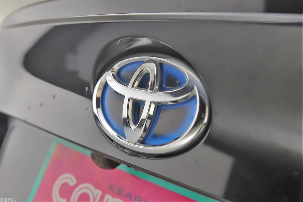 Toyota C-HR SUV, Petrol Hybrid, 2022, Black