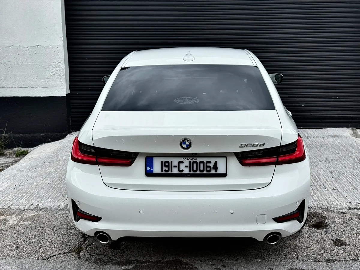 BMW 3-Series Saloon, Diesel, 2019, White