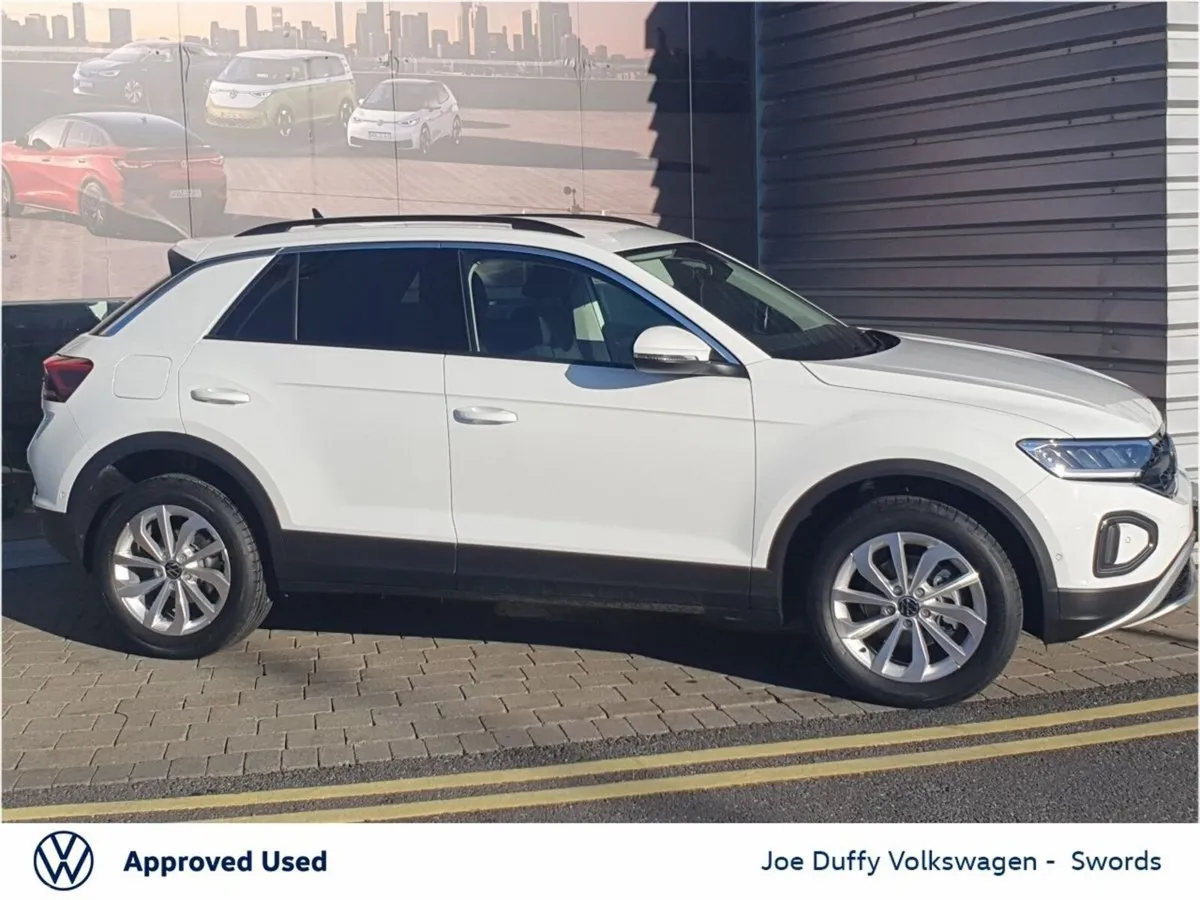 Volkswagen T-Roc SUV, Diesel, 2026, White