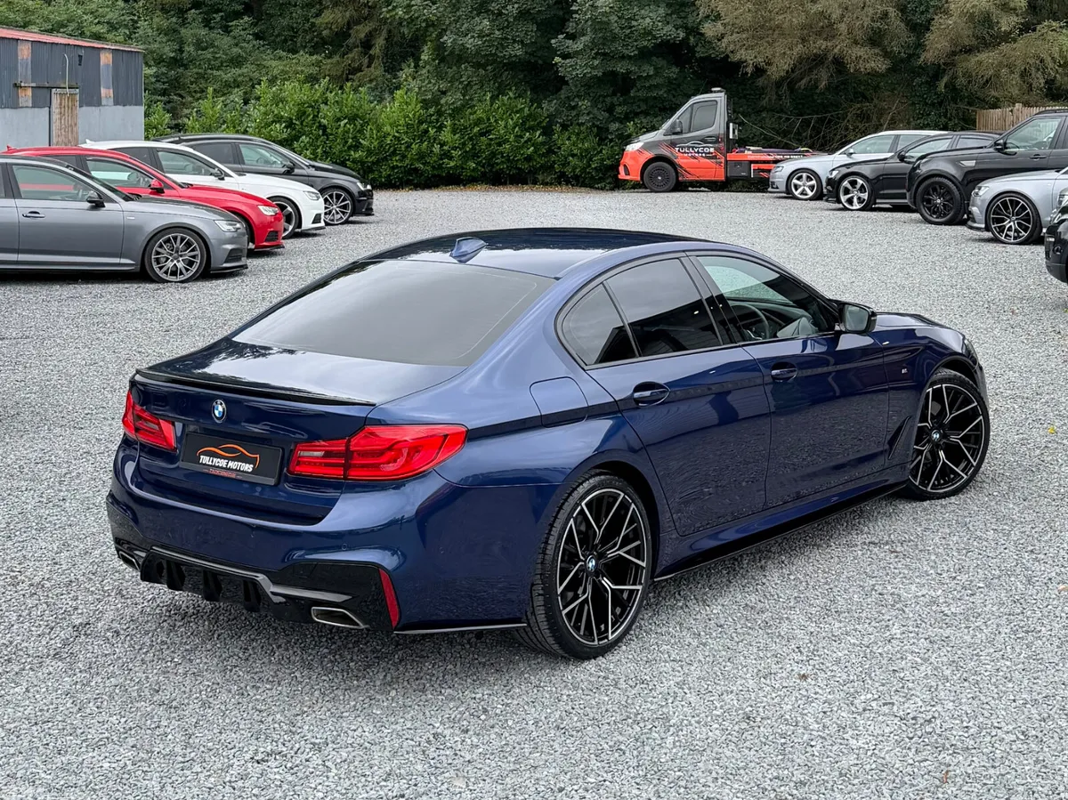 BMW 5-Series Saloon, Diesel, 2019, Blue