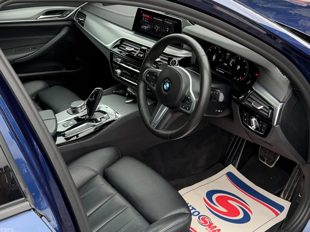 BMW 5-Series Saloon, Diesel, 2019, Blue
