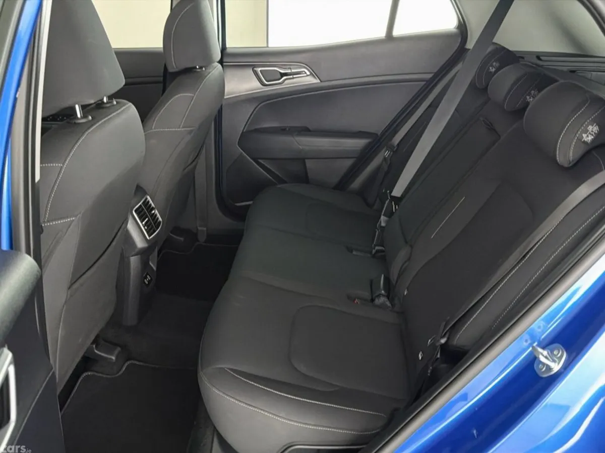 Kia Sportage SUV, Diesel Hybrid, 2025, Blue