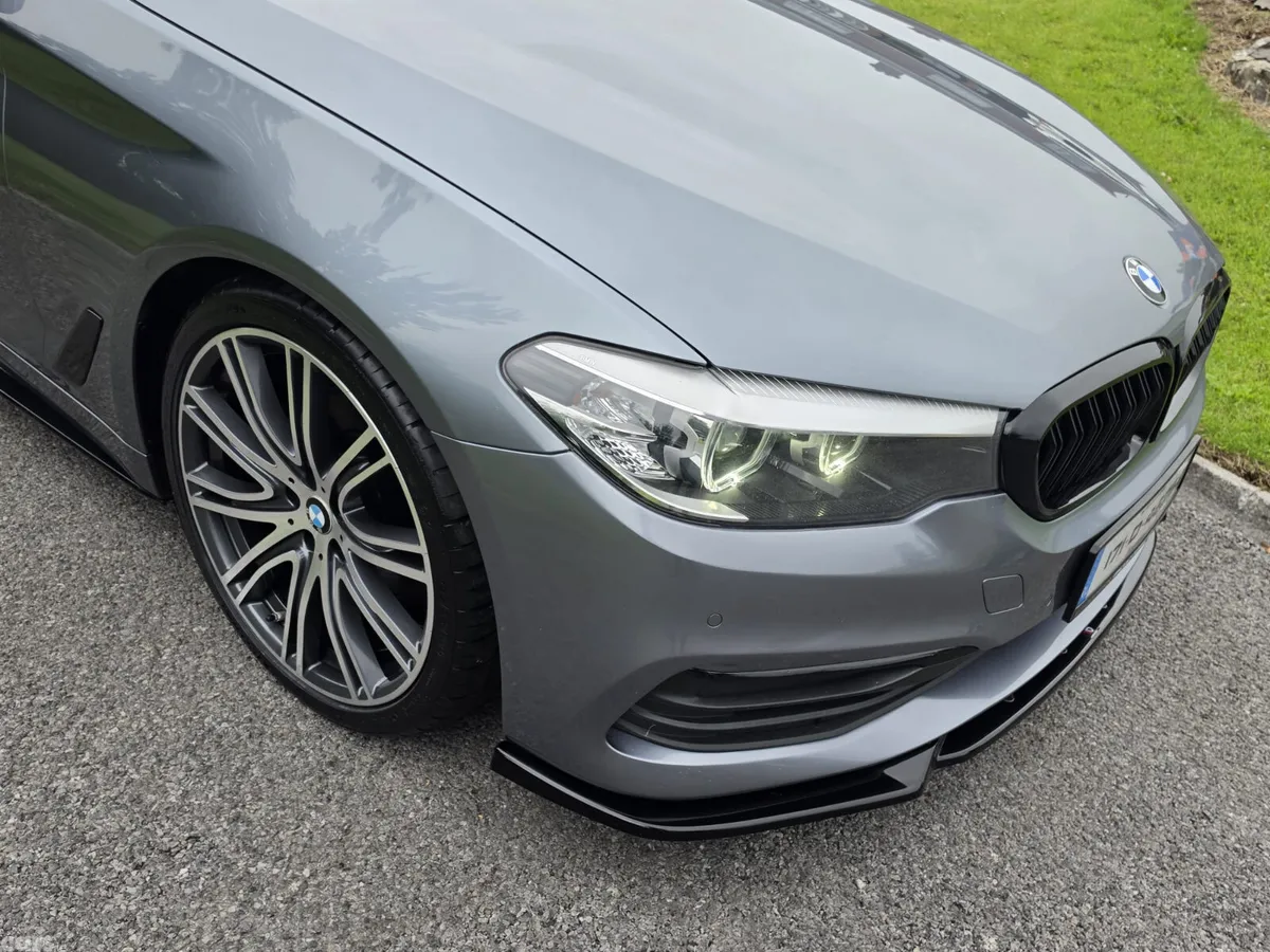 BMW 5-Series Saloon, Diesel, 2017, Blue