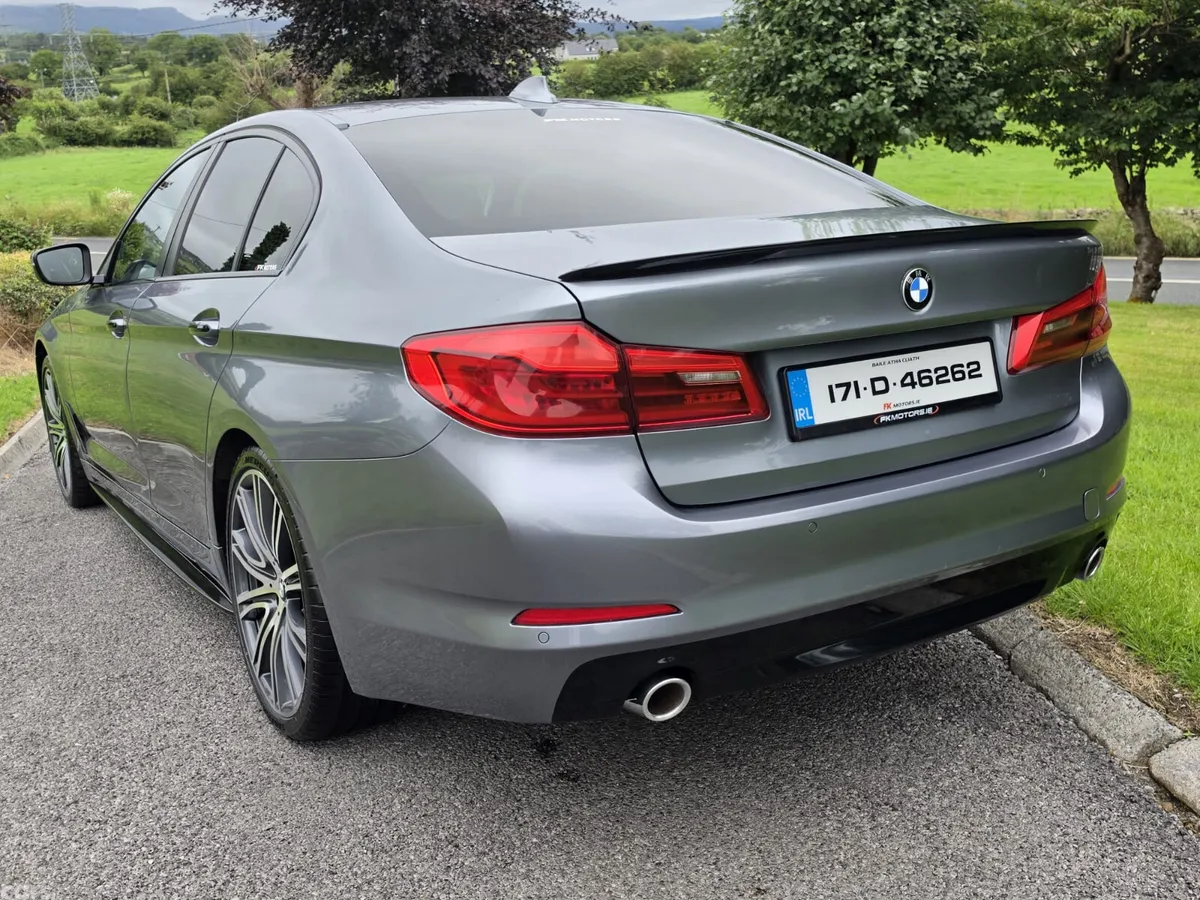 BMW 5-Series Saloon, Diesel, 2017, Blue