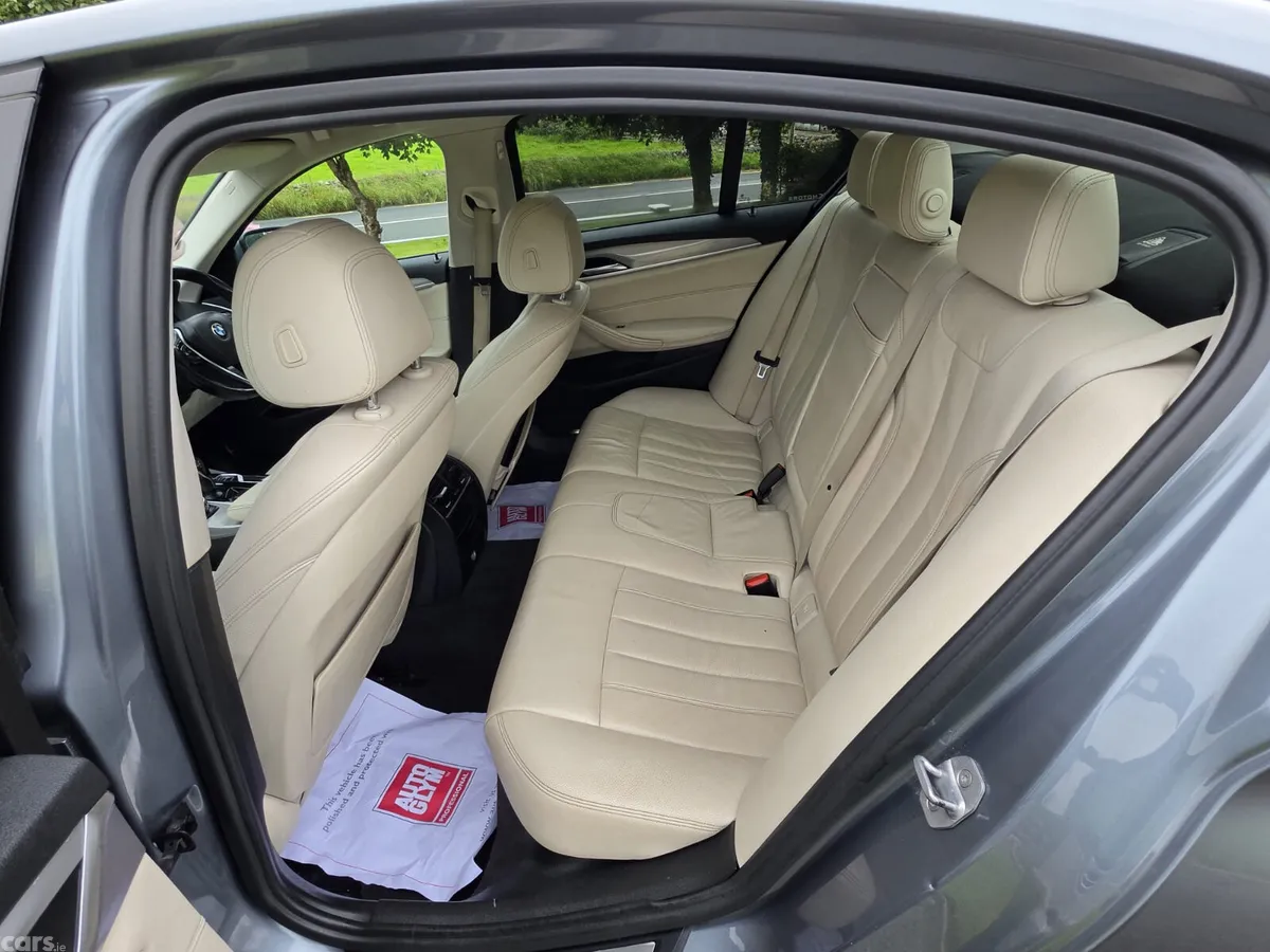 BMW 5-Series Saloon, Diesel, 2017, Blue
