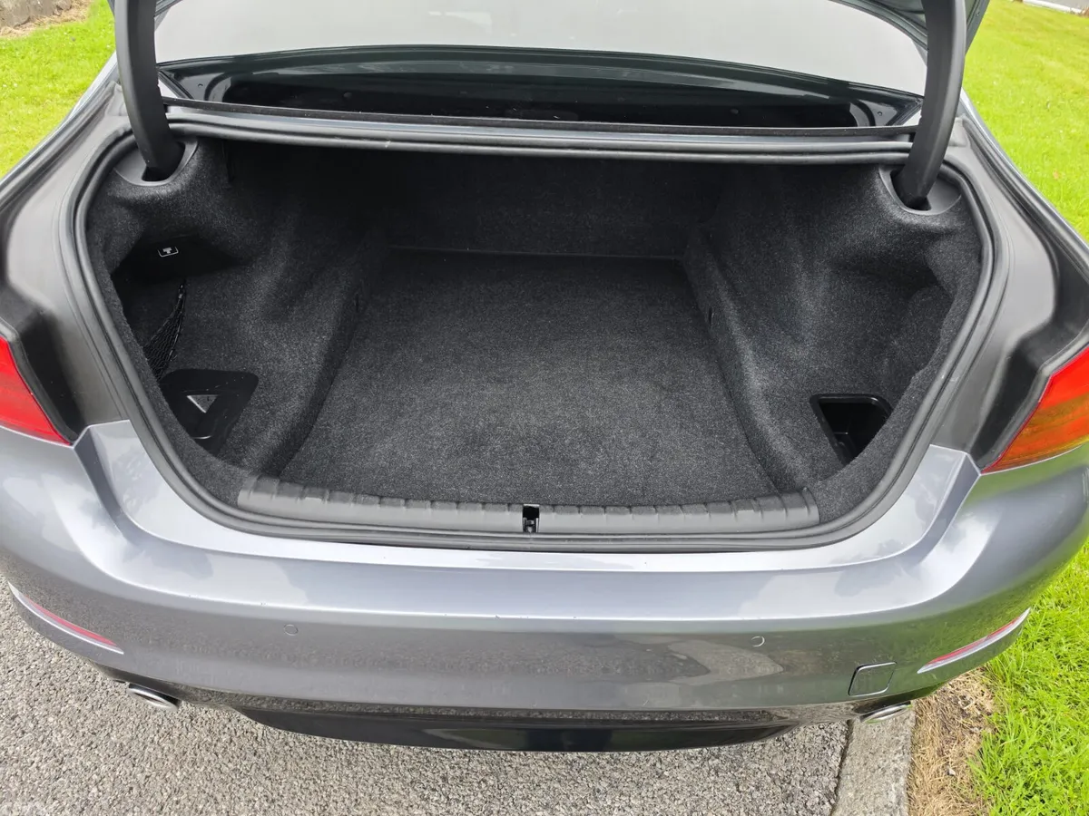 BMW 5-Series Saloon, Diesel, 2017, Blue