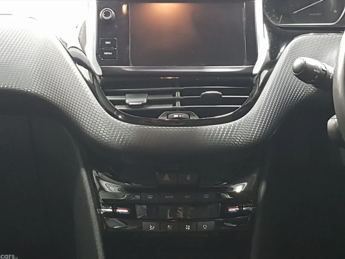 Peugeot 2008 Estate, Diesel, 2018, Grey