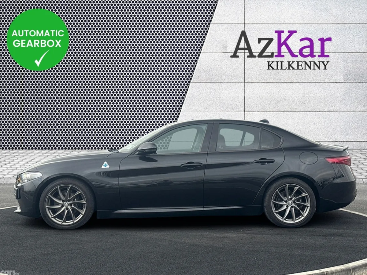 Alfa Romeo Giulia Saloon, Diesel, 2017, Black