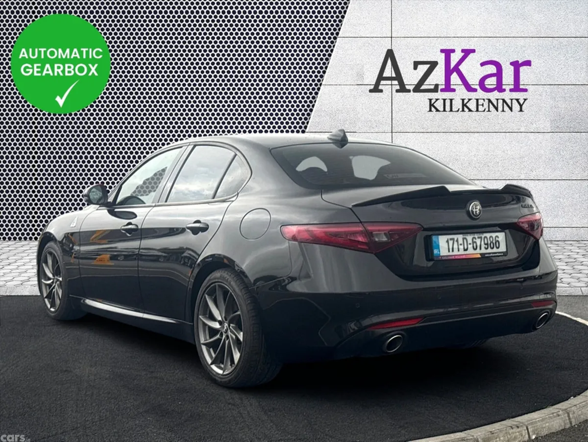 Alfa Romeo Giulia Saloon, Diesel, 2017, Black