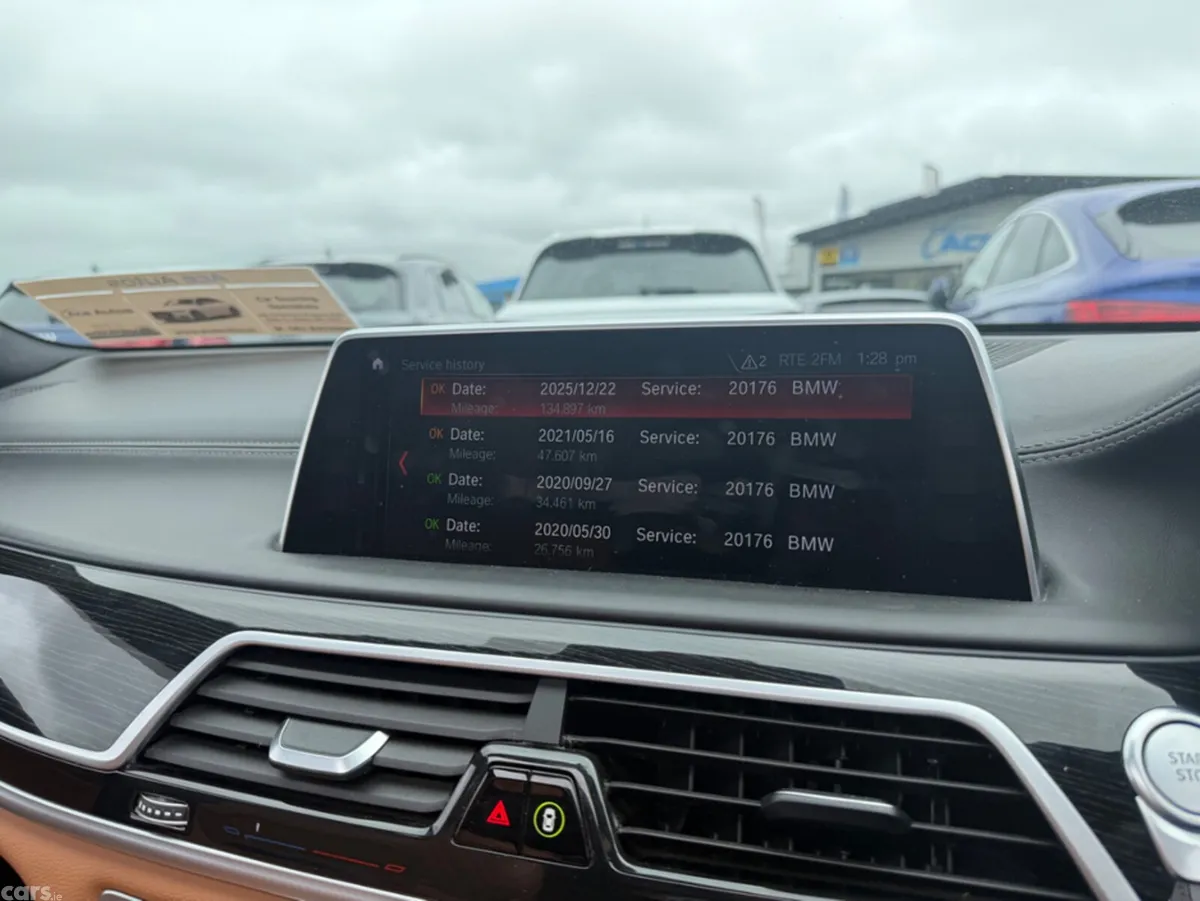 BMW 7-Series Saloon, Petrol Plug-in Hybrid, 2018, White