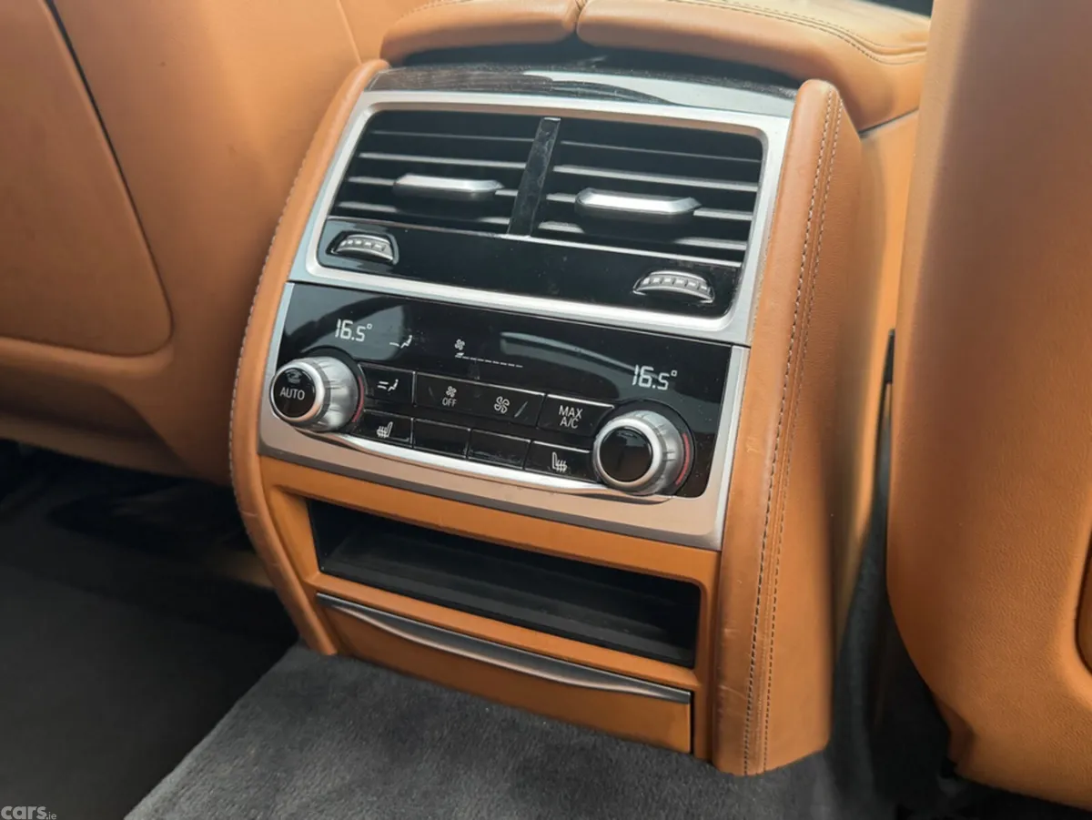 BMW 7-Series Saloon, Petrol Plug-in Hybrid, 2018, White