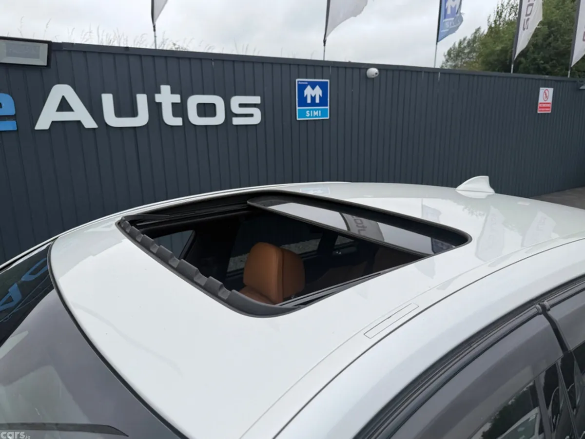 BMW 7-Series Saloon, Petrol Plug-in Hybrid, 2018, White