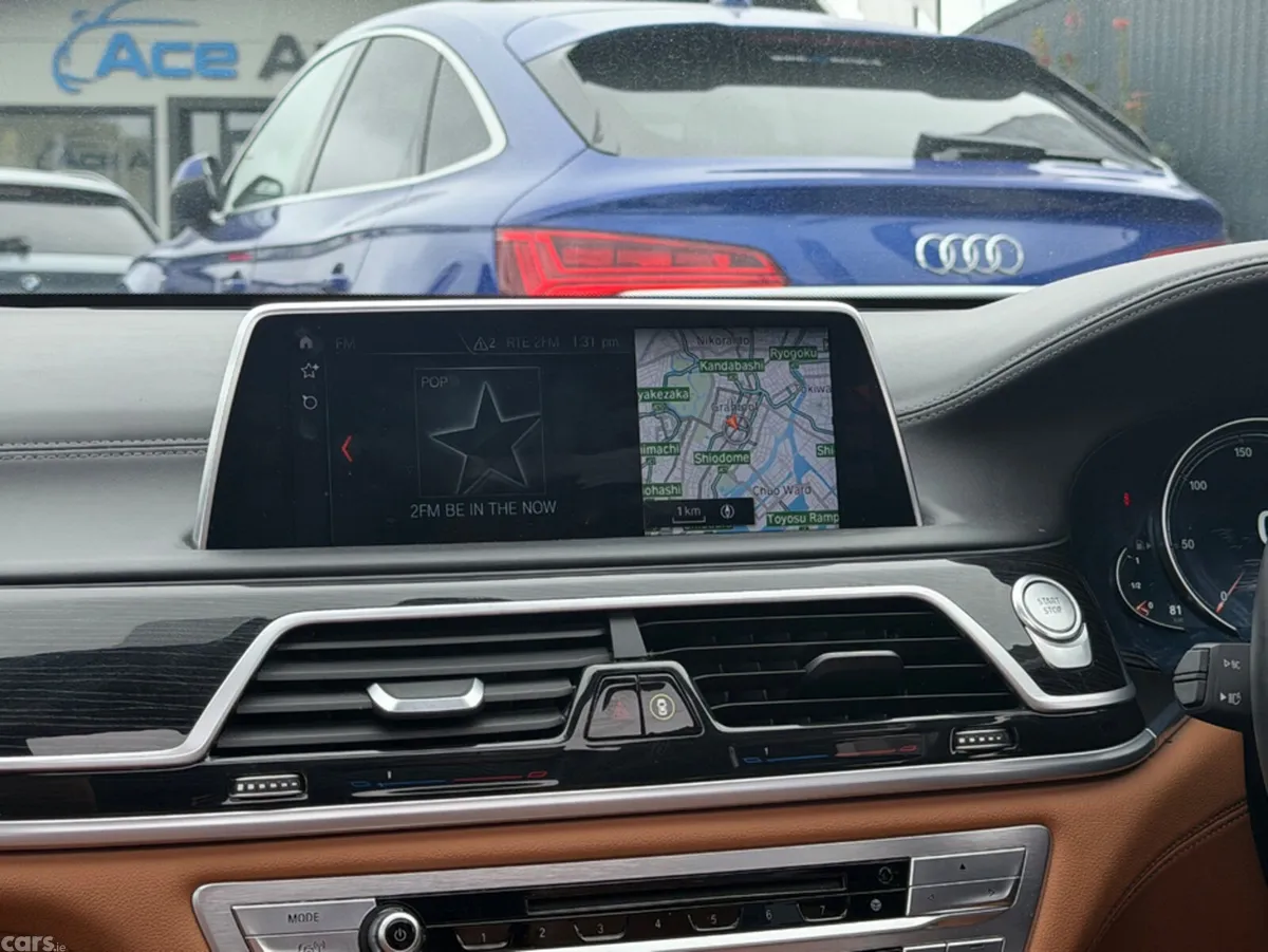 BMW 7-Series Saloon, Petrol Plug-in Hybrid, 2018, White