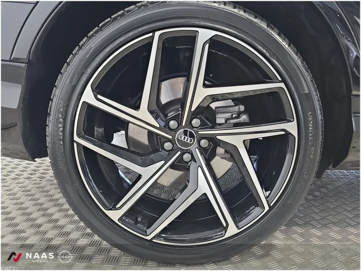 Audi Q7 Estate, Petrol Plug-in Hybrid, 2025, Black
