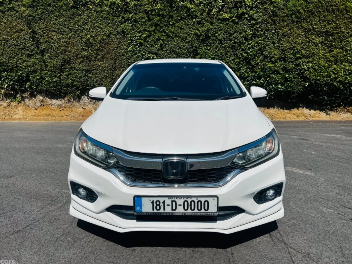 Honda Grace Other, Petrol Hybrid, 2018, White