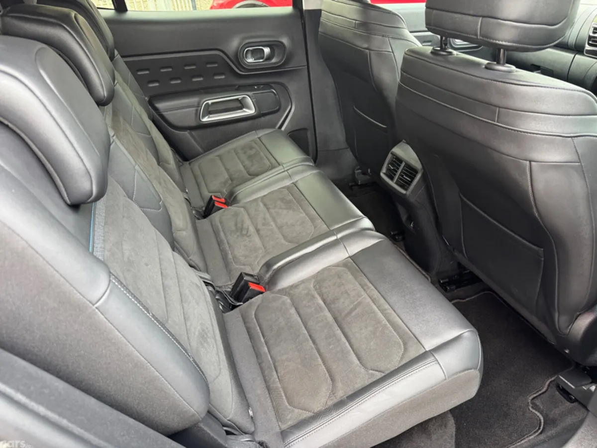 Citroen C5 Aircross Hatchback, Diesel, 2024, Grey