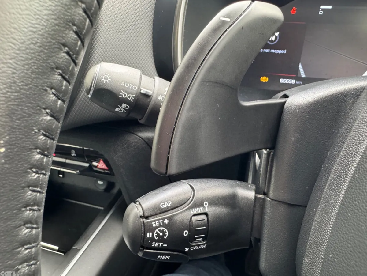 Citroen C5 Aircross Hatchback, Diesel, 2024, Grey