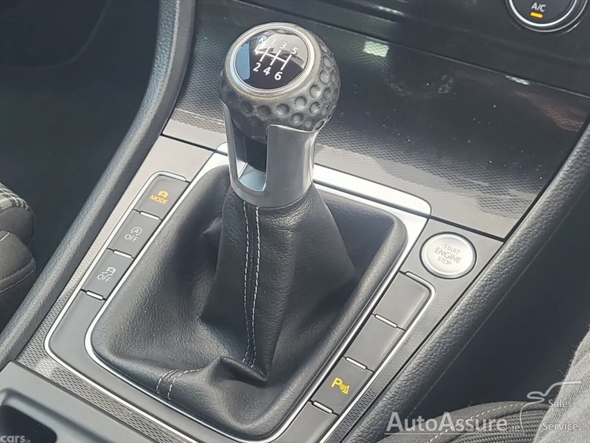 Volkswagen Golf Hatchback, Diesel, 2016, Grey