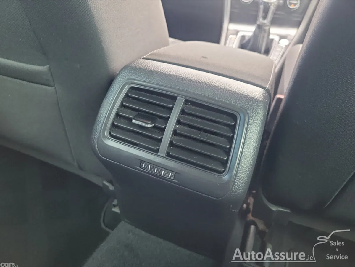Volkswagen Golf Hatchback, Diesel, 2016, Grey