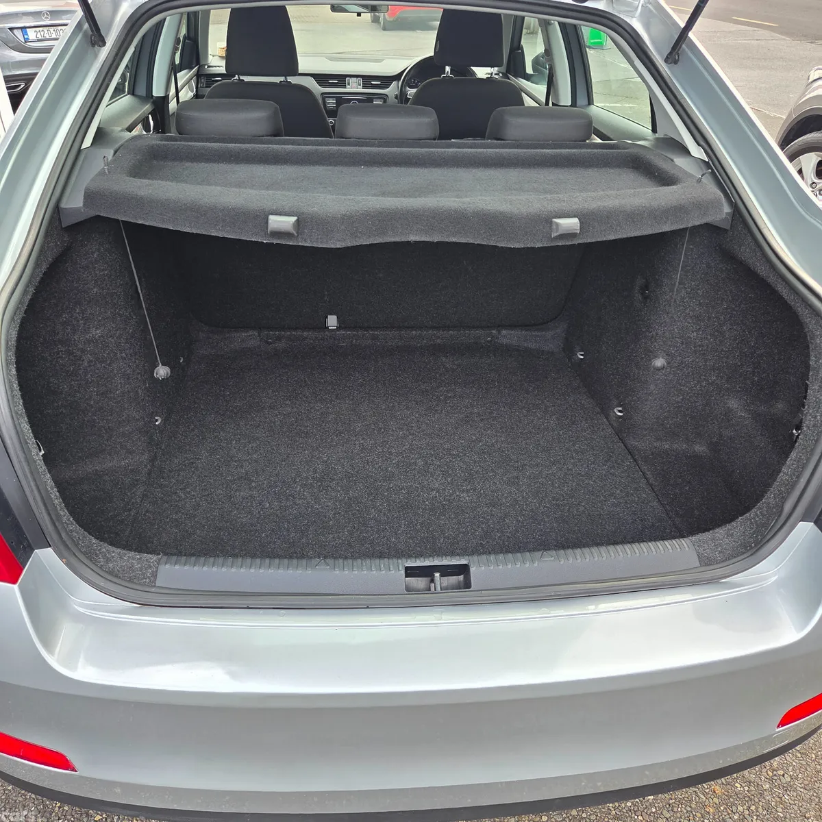 Skoda Octavia Saloon, Diesel, 2017, Grey