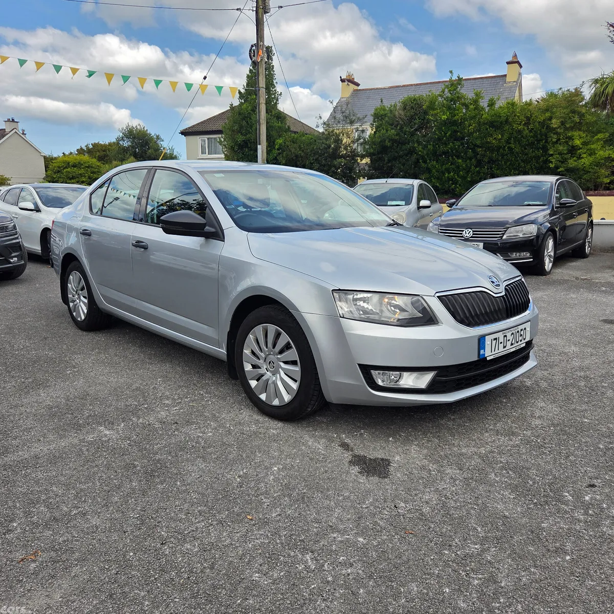 Skoda Octavia Saloon, Diesel, 2017, Grey
