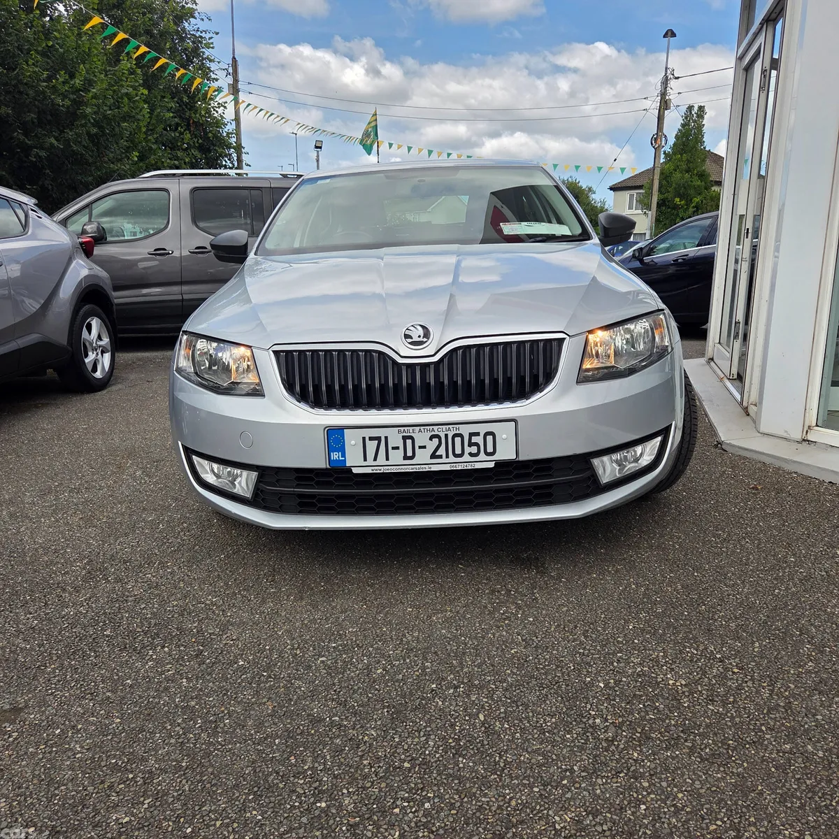 Skoda Octavia Saloon, Diesel, 2017, Grey