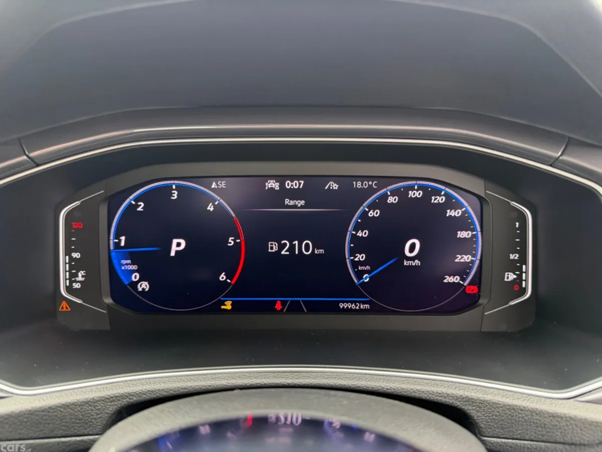 Volkswagen T-Roc SUV, Diesel, 2021, White