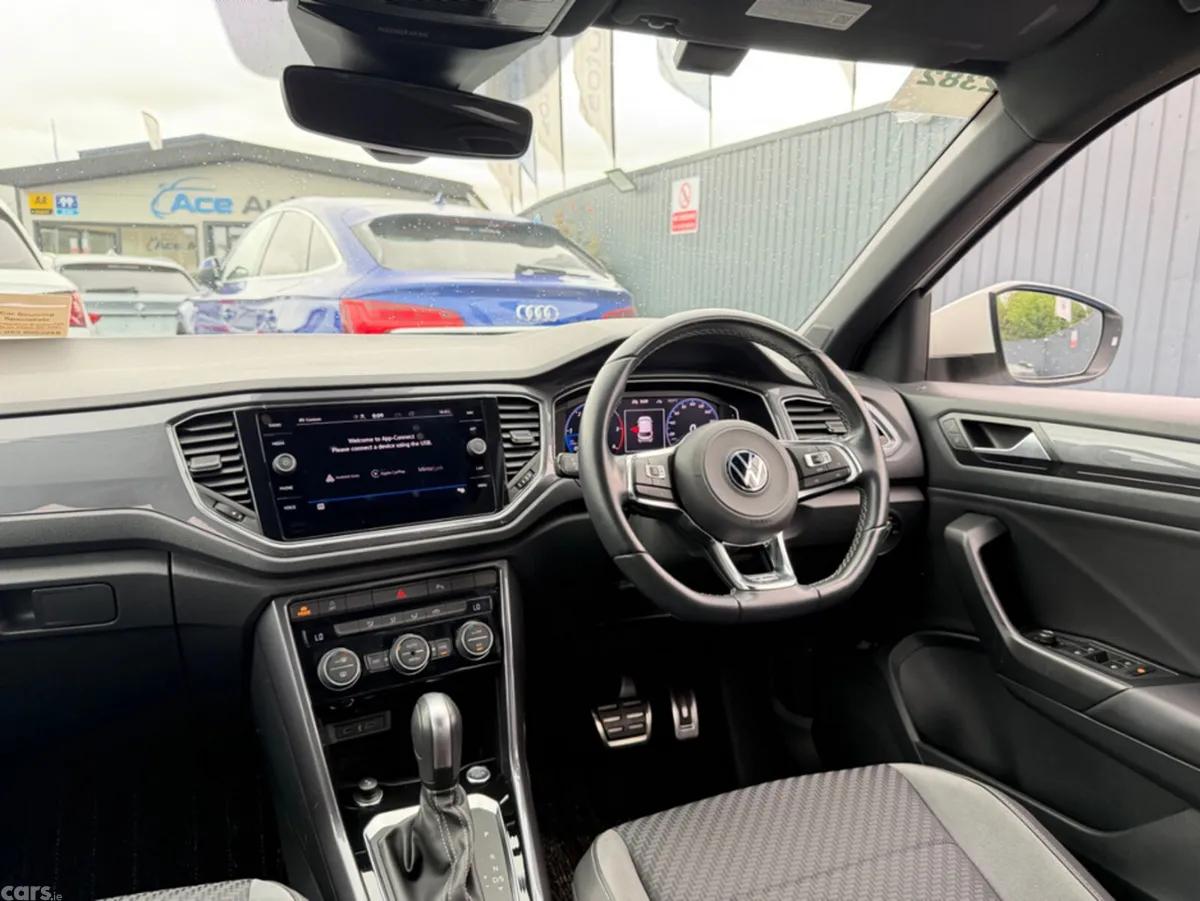 Volkswagen T-Roc SUV, Diesel, 2021, White