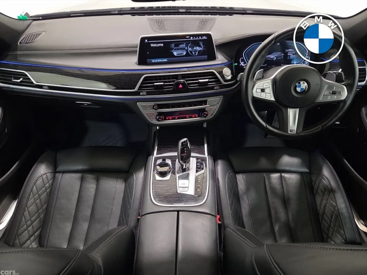 BMW 7-Series Saloon, Petrol Plug-in Hybrid, 2023, Grey