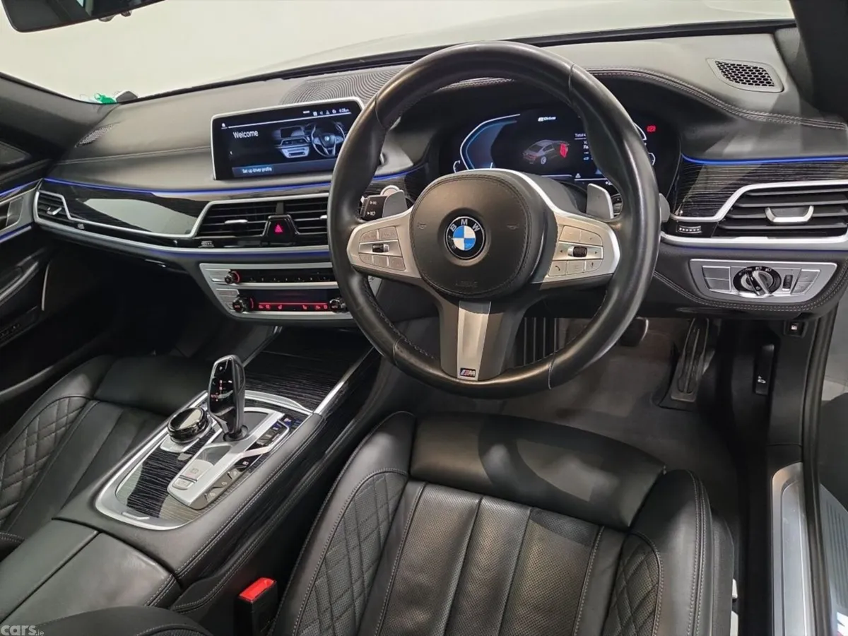 BMW 7-Series Saloon, Petrol Plug-in Hybrid, 2023, Grey