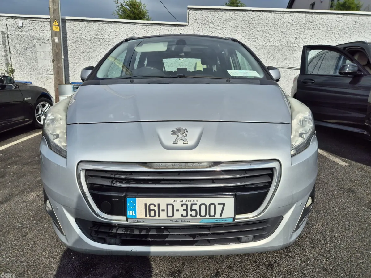 Peugeot 5008 MPV, Diesel, 2016, Grey
