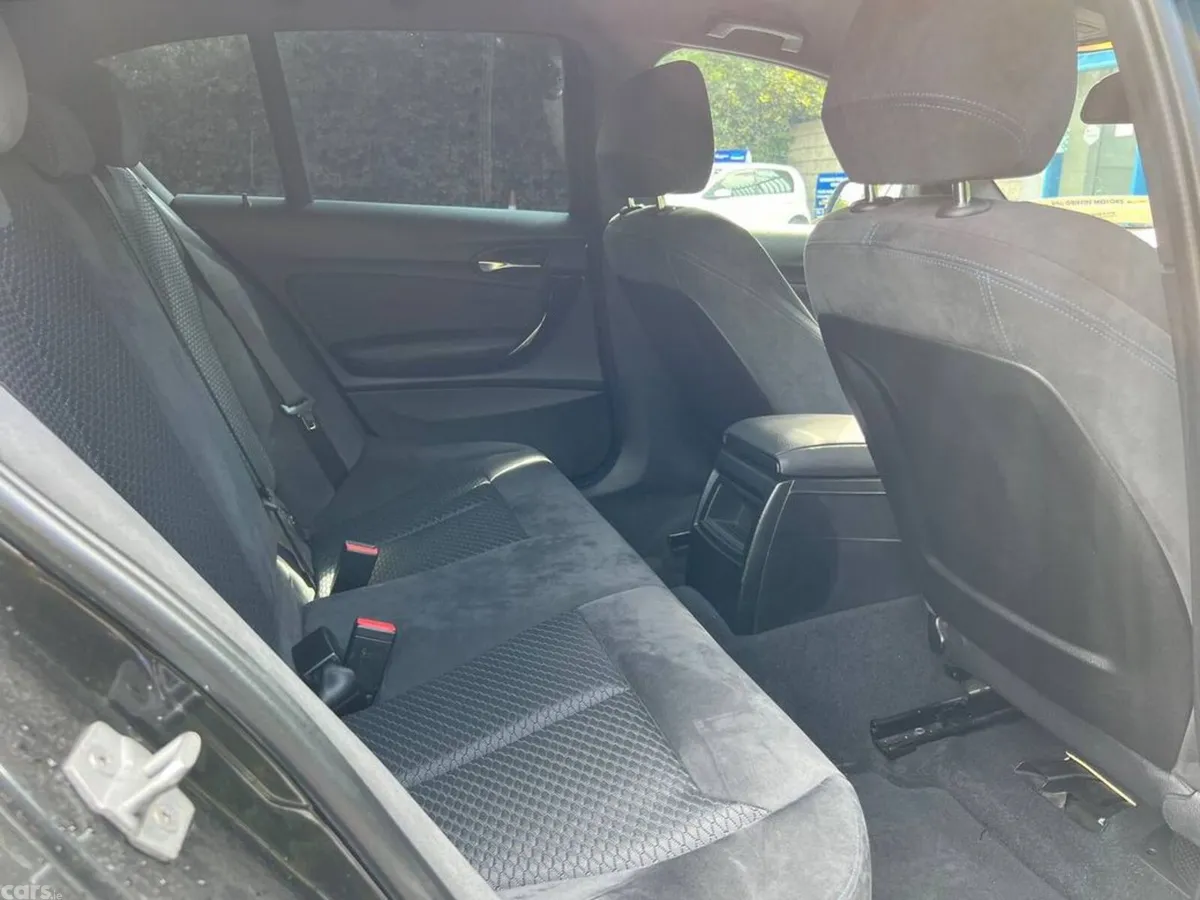 BMW 1-Series Hatchback, Diesel, 2017, Black