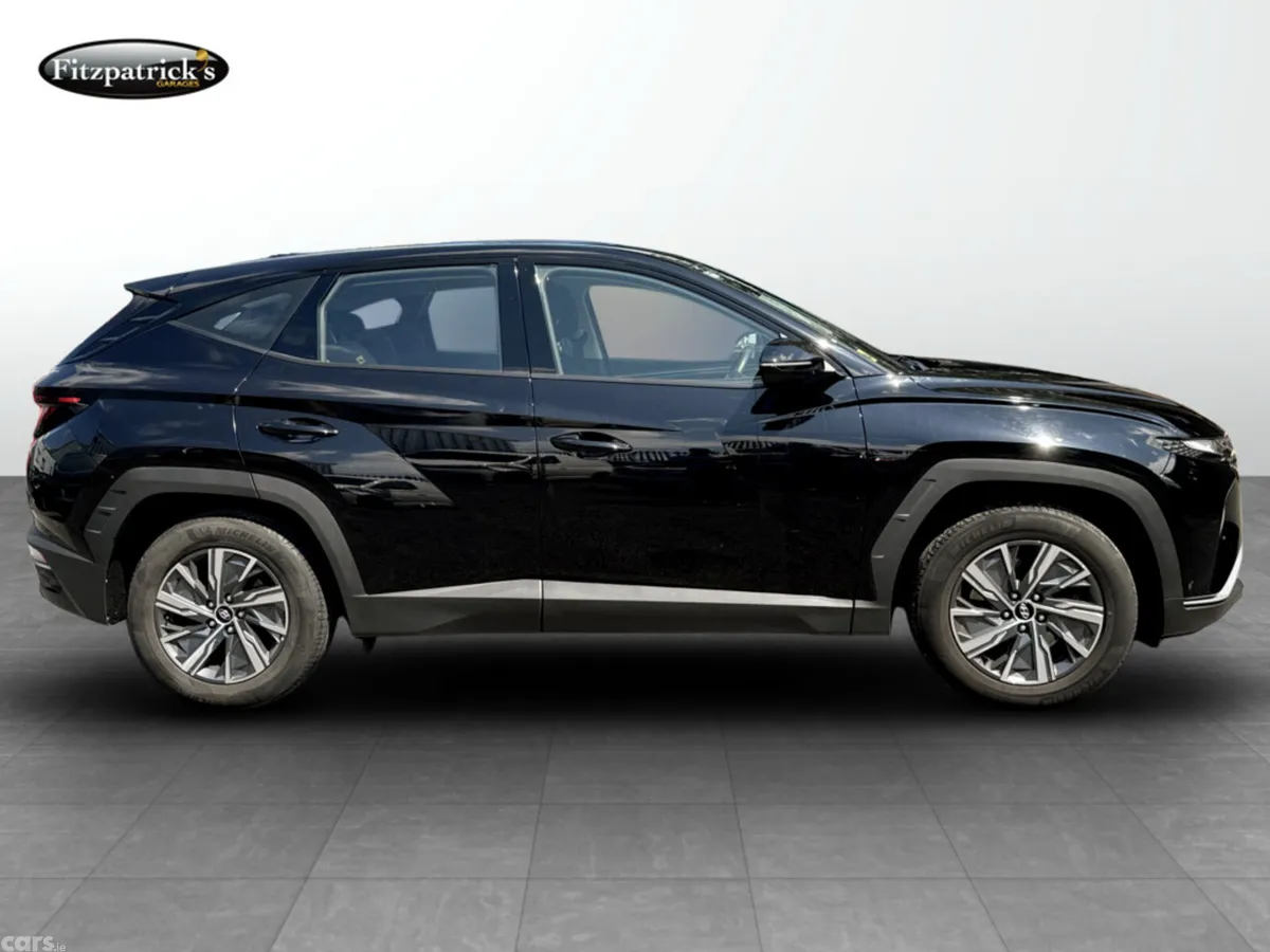 Hyundai Tucson SUV, Diesel, 2023, Black