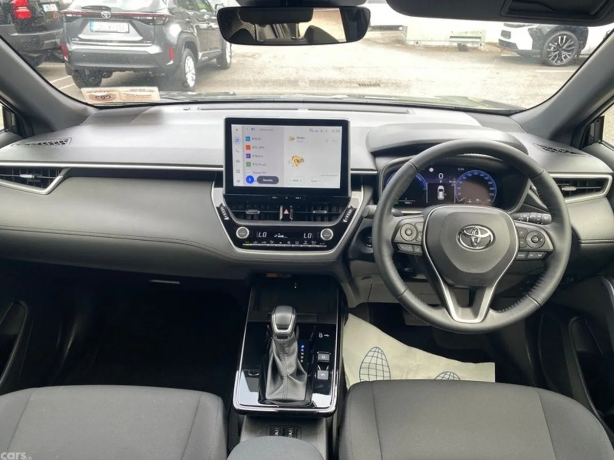Toyota Corolla Cross Hatchback, Petrol Hybrid, 2026, Black