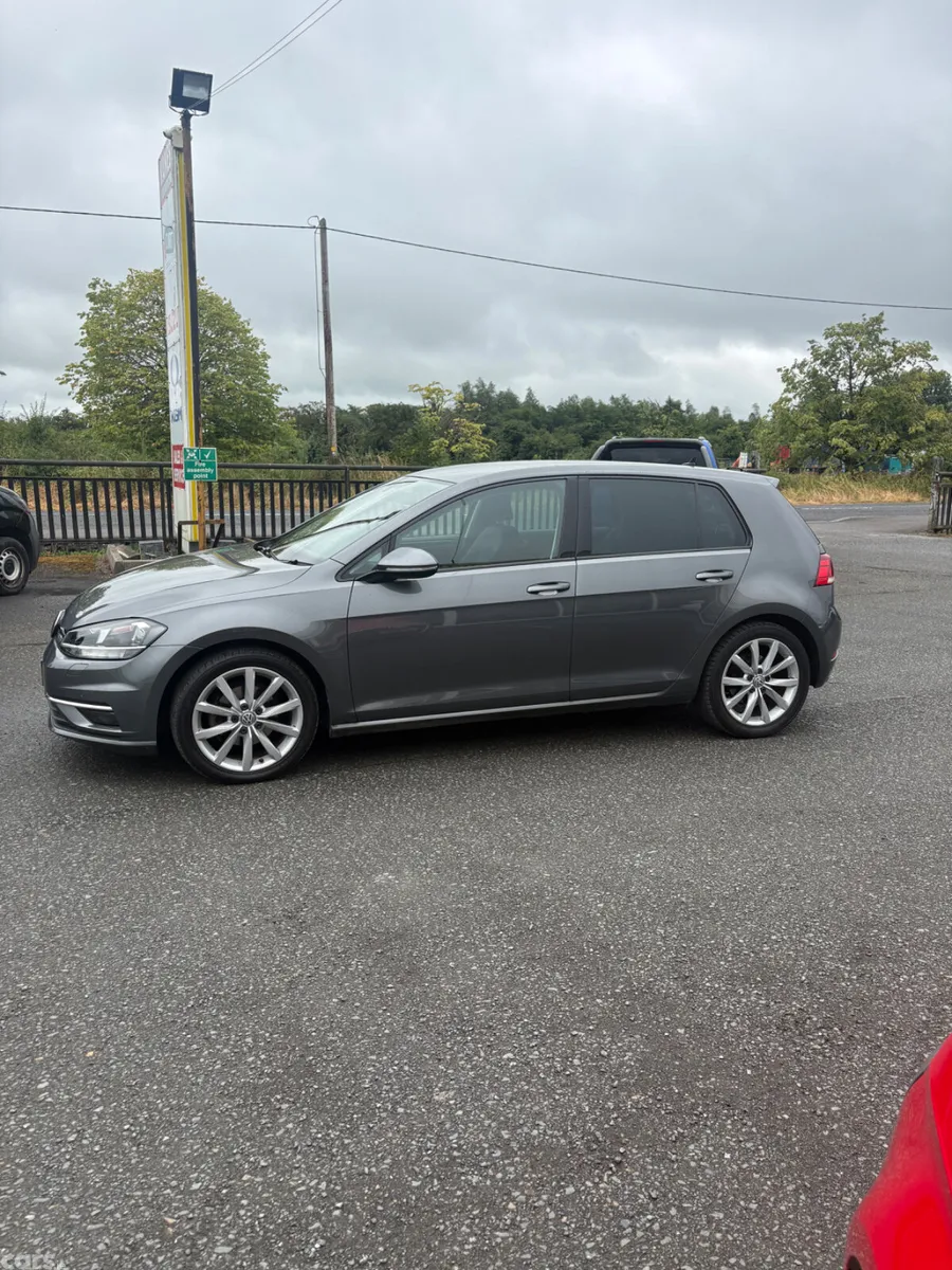 Volkswagen Golf Estate, Petrol, 2018, Grey