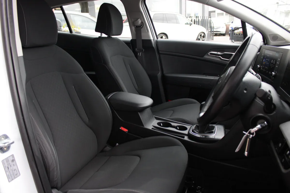 Kia Sportage SUV, Diesel, 2023, White