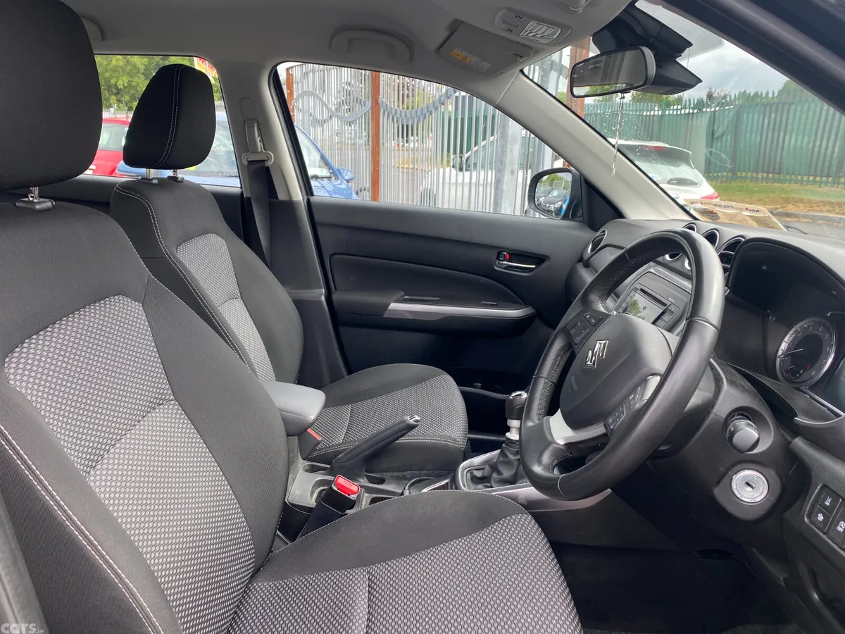 Suzuki Vitara SUV, Petrol, 2020, Black