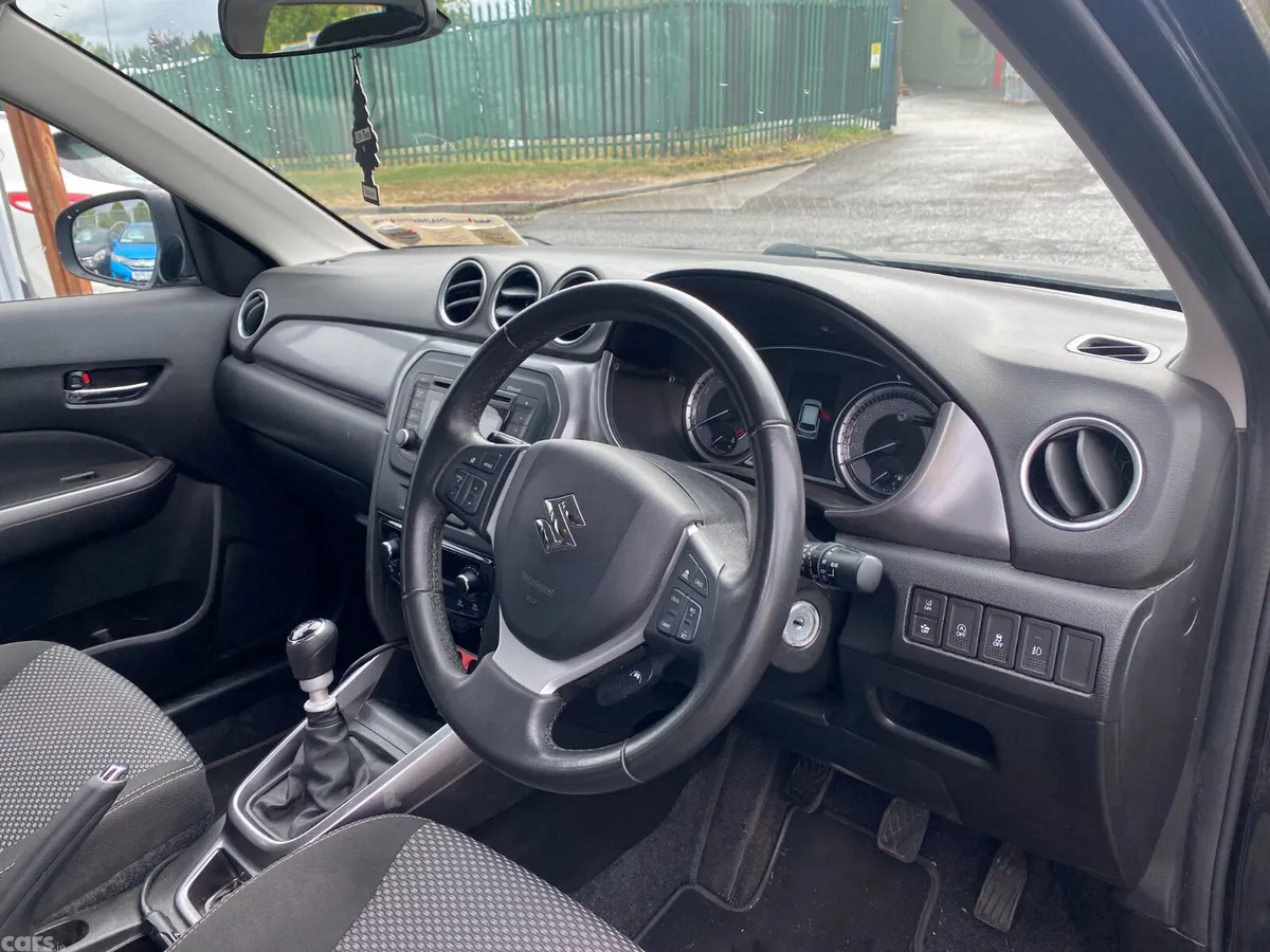 Suzuki Vitara SUV, Petrol, 2020, Black