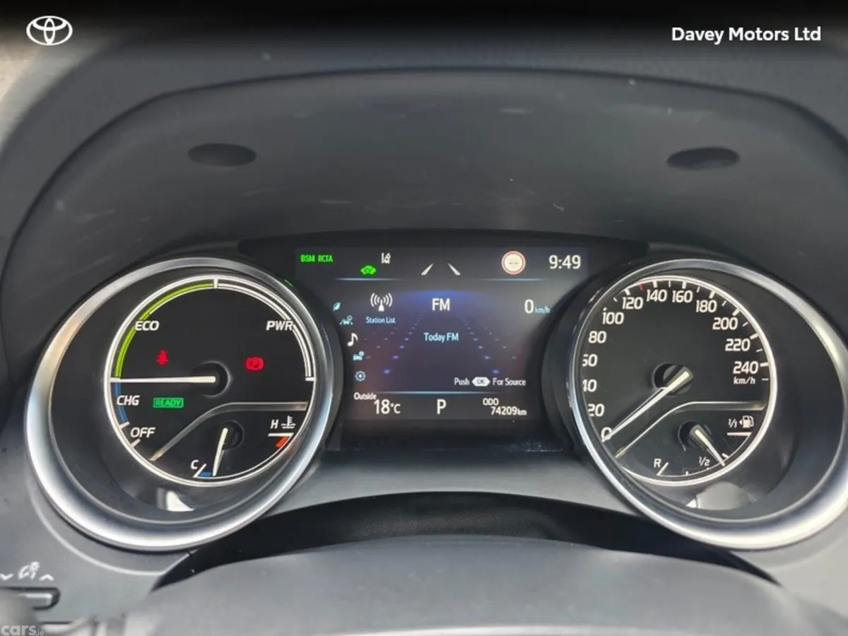 Toyota Camry Saloon, Petrol Hybrid, 2023, Black