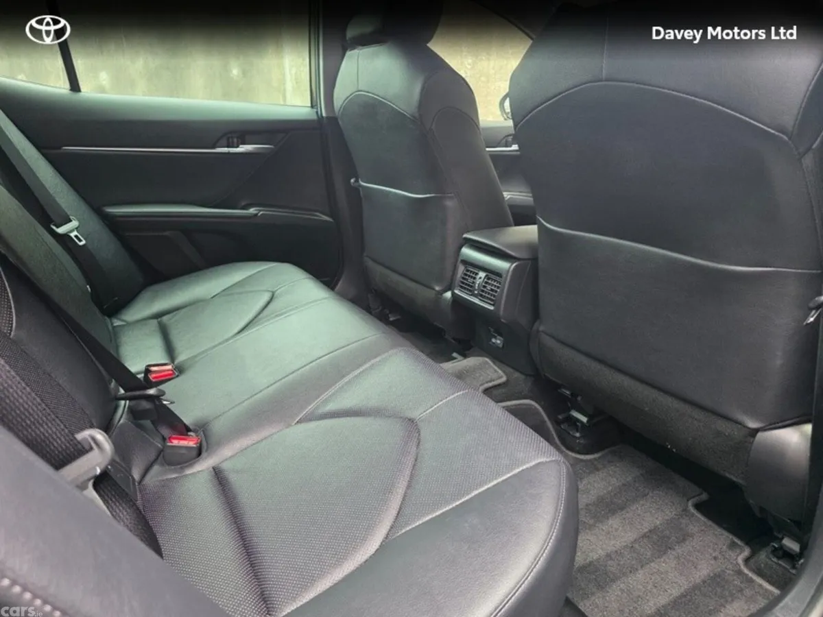 Toyota Camry Saloon, Petrol Hybrid, 2023, Black