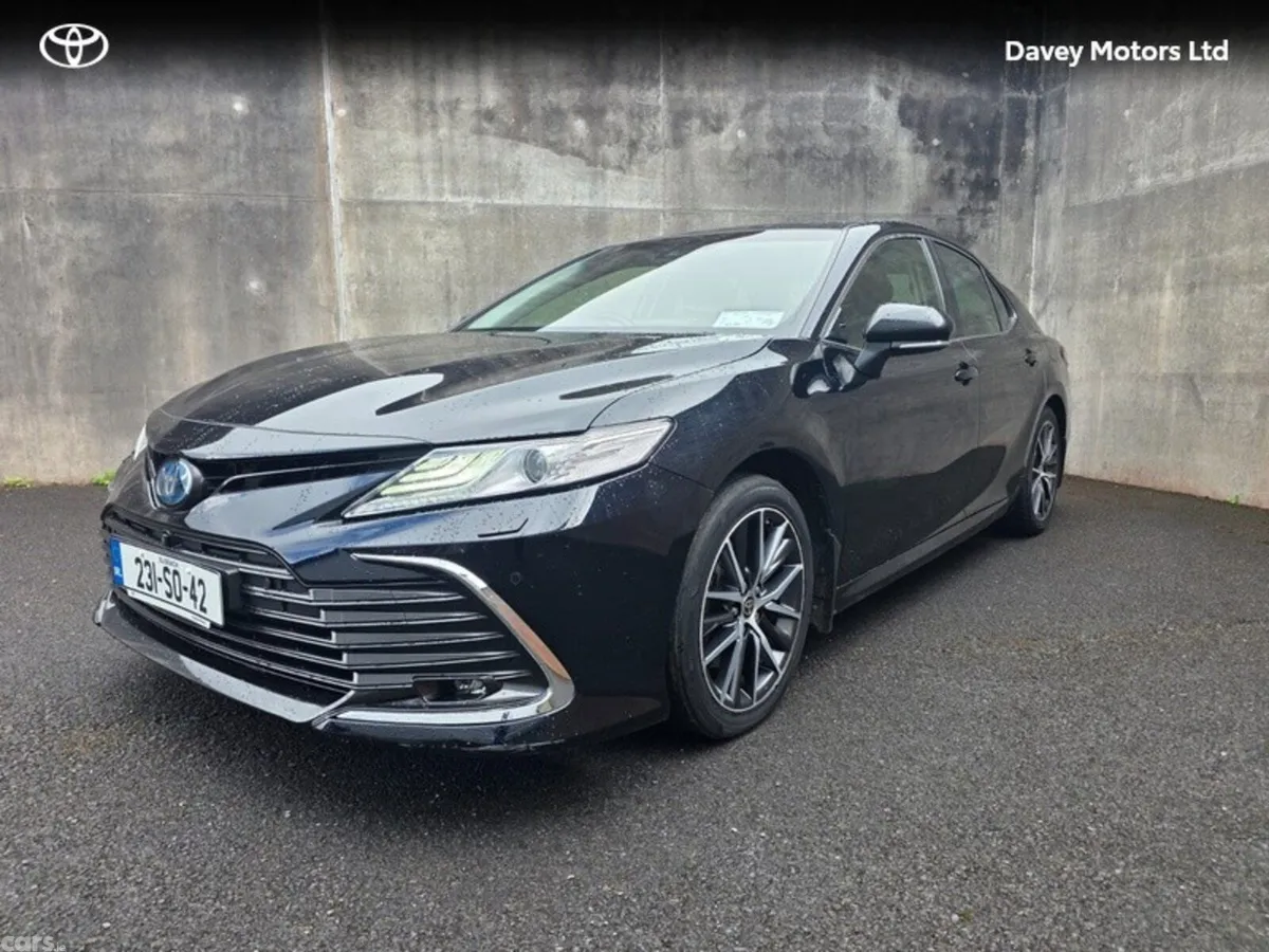 Toyota Camry Saloon, Petrol Hybrid, 2023, Black