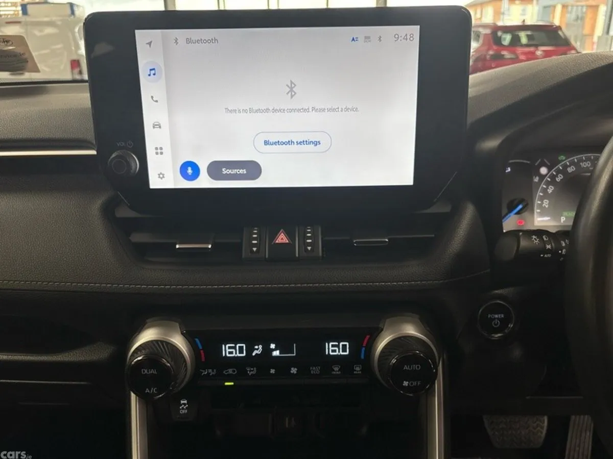 Toyota RAV4 SUV, Petrol Hybrid, 2023, Red