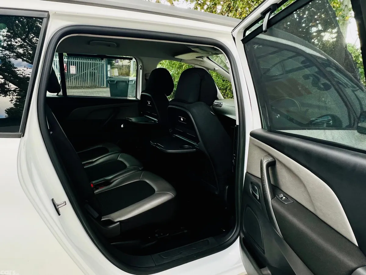 Citroen C4 Picasso MPV, Diesel, 2015, White