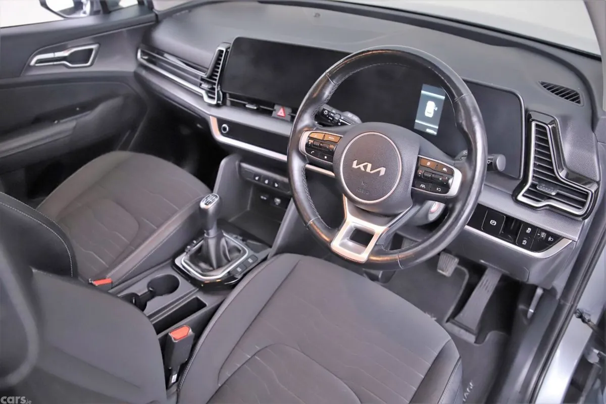 Kia Sportage SUV, Diesel, 2024, White