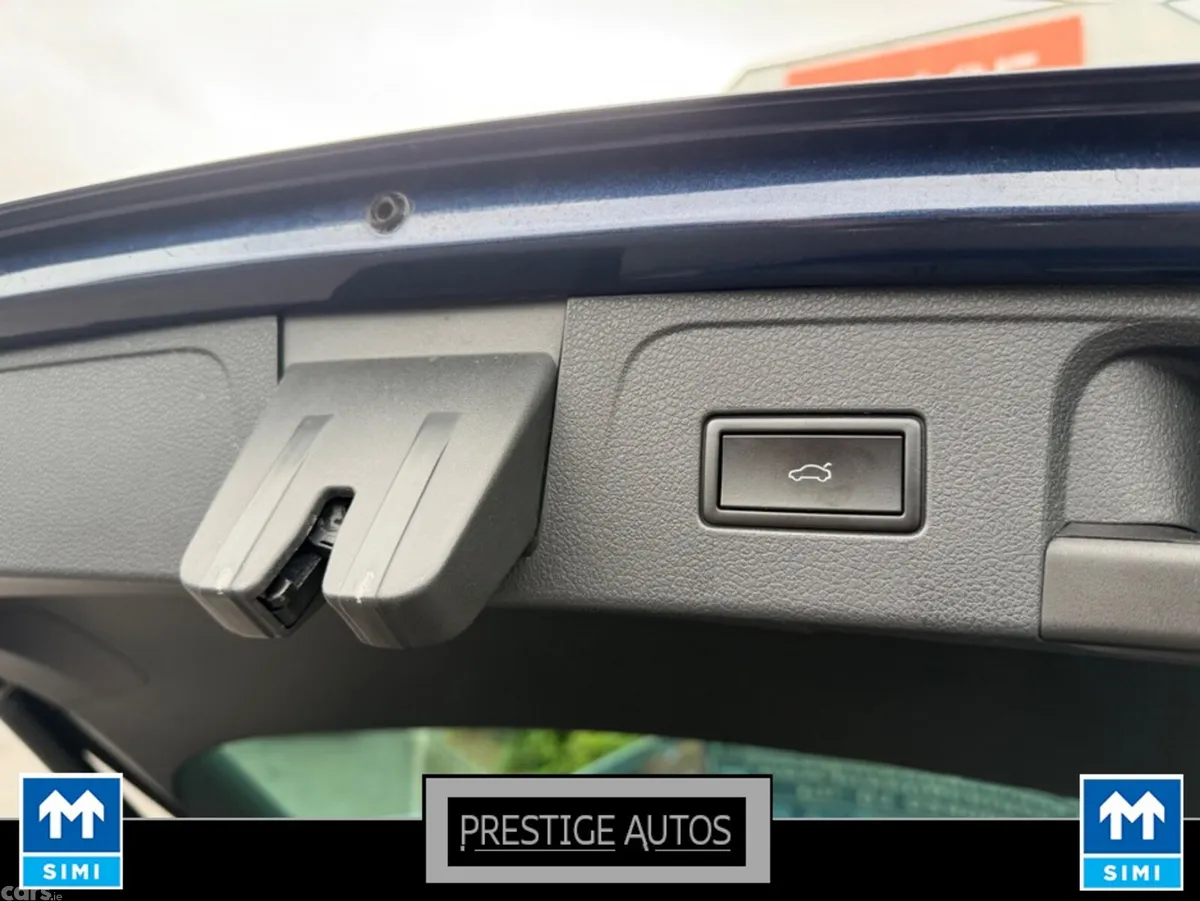 Volkswagen Passat Estate, Petrol, 2016, Blue