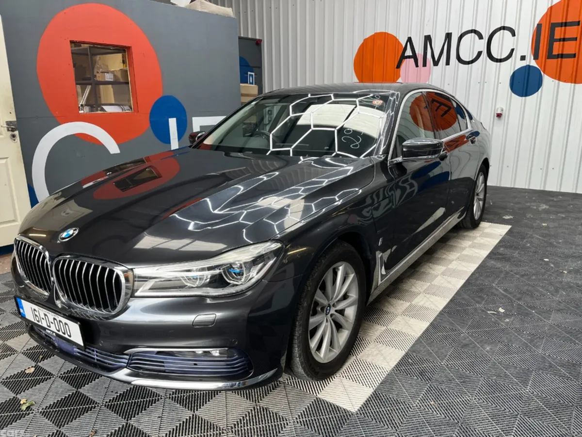BMW 7-Series Saloon, Petrol Plug-in Hybrid, 2016, Grey
