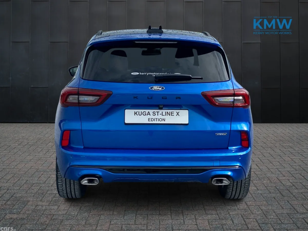 Ford Kuga SUV, Petrol Plug-in Hybrid, 2026, Blue