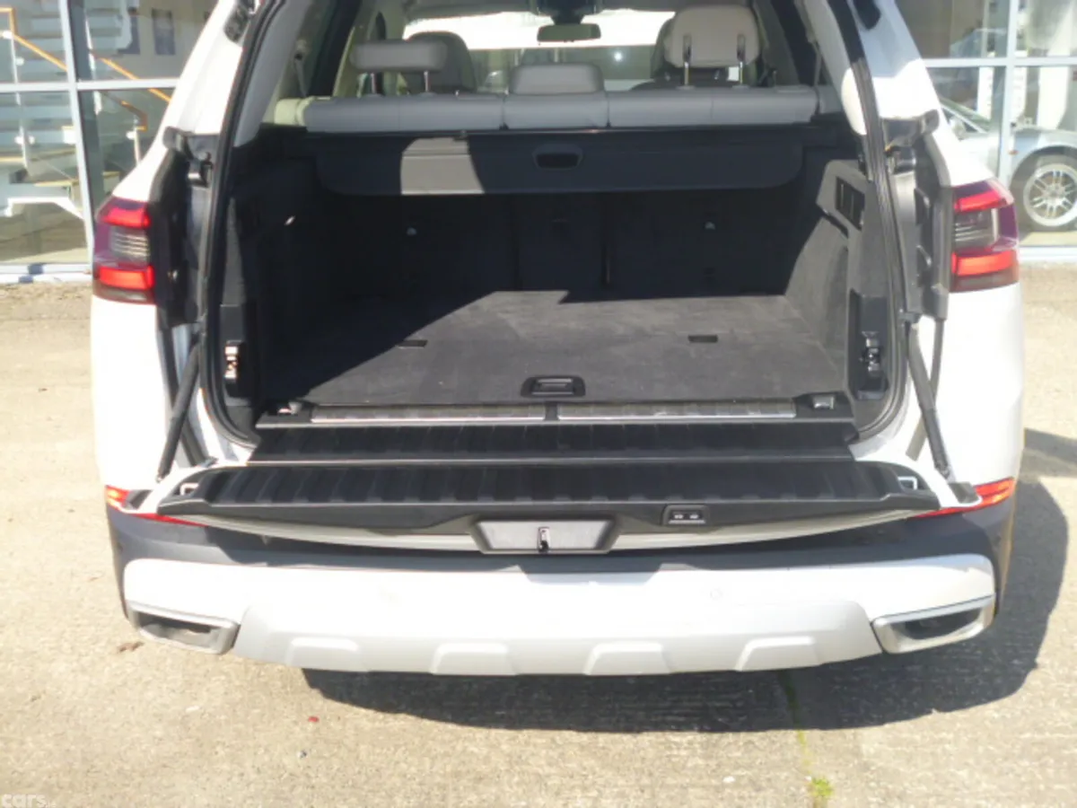BMW X5 SUV, Petrol Plug-in Hybrid, 2021, White