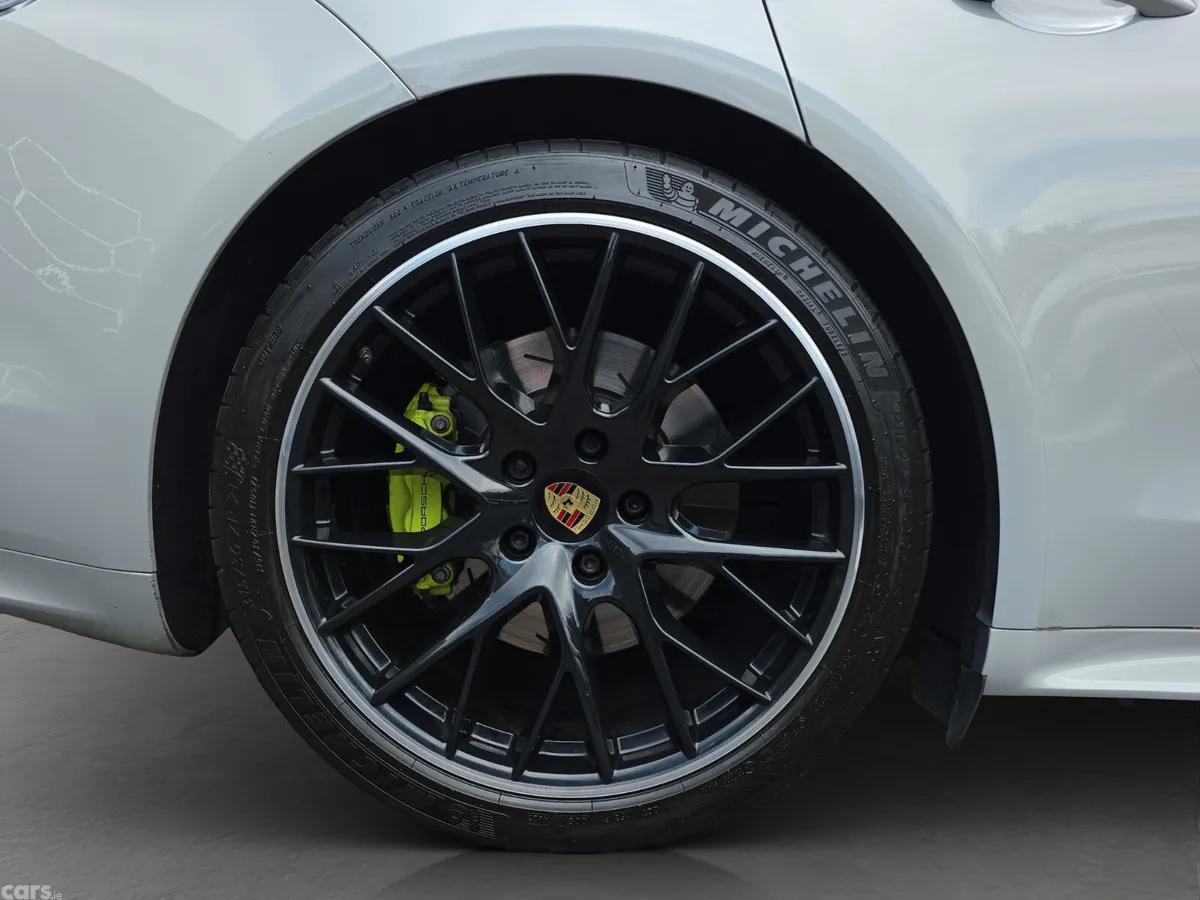 Porsche Panamera Hatchback, Petrol Plug-in Hybrid, 2019, Grey